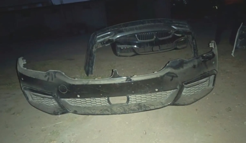 Передний бампер от BMW